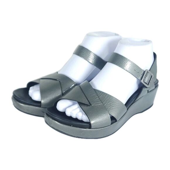 Kork-Ease Women's Myrna 2 US8M Metallic Gray Leather Low Wedge Strappy Sandals - Picture 1 of 16